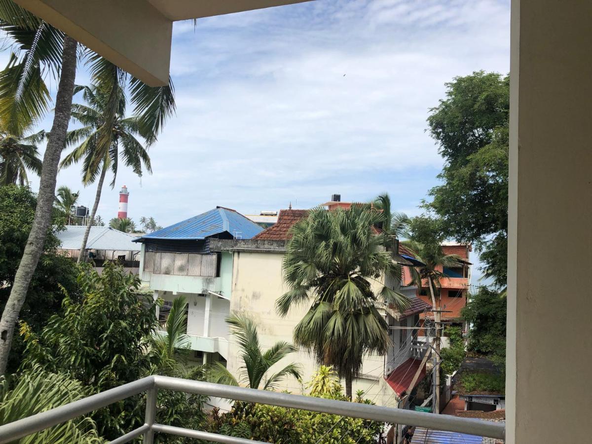 Sandy Beach Hotel Thiruvananthapuram Zewnętrze zdjęcie